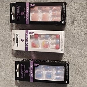 Press-on Toenails. New 🆕